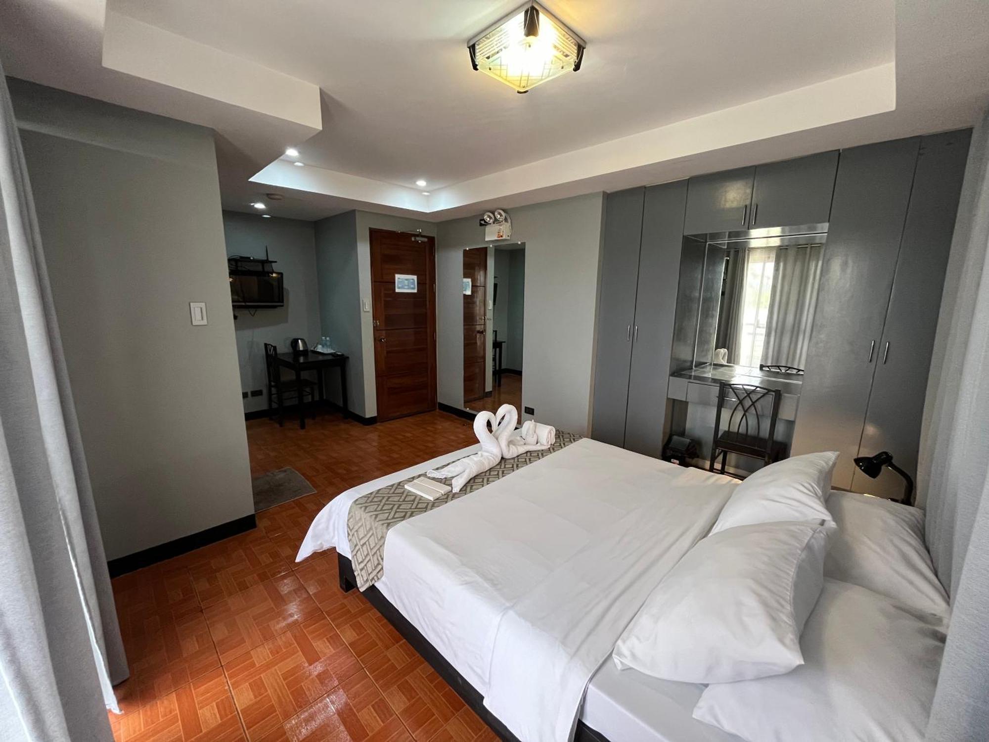 Rangya Hotel Tagaytay City Esterno foto