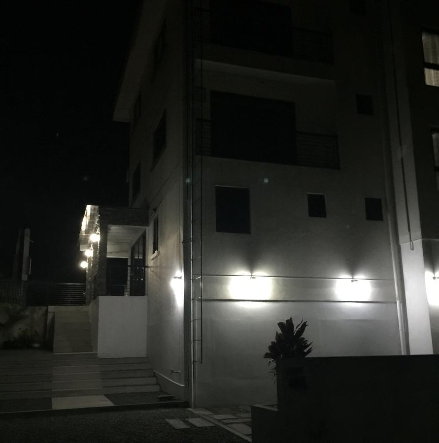 Rangya Hotel Tagaytay City Esterno foto